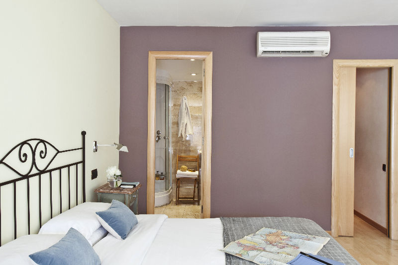 Ainb Las Ramblas-Colon Apartments Barcelona Ngoại thất bức ảnh